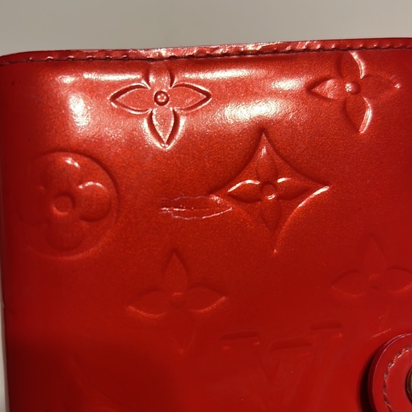 Louis Vuitton Red Vernis Leather Agenda - Picture 3 of 16